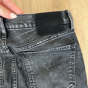 Never worn GAP black denim boyfriend jeans